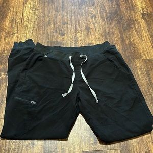 FIGS Zamora Joggers. Size Large tall